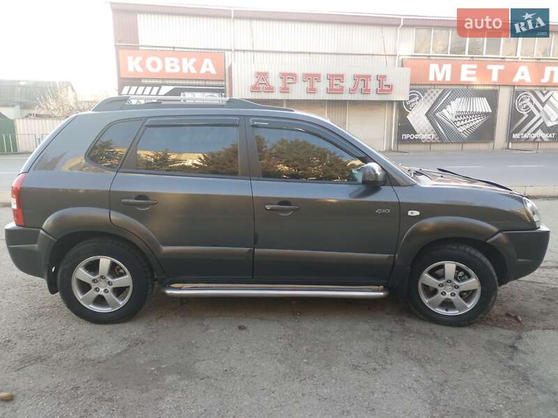 Позашляховик / Кросовер Hyundai Tucson 2007 в Могилів-Подільському