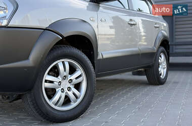 Внедорожник / Кроссовер Hyundai Tucson 2007 в 
