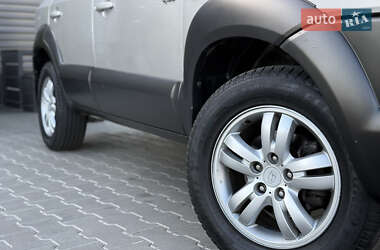 Внедорожник / Кроссовер Hyundai Tucson 2007 в 