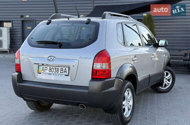 Внедорожник / Кроссовер Hyundai Tucson 2007 в 