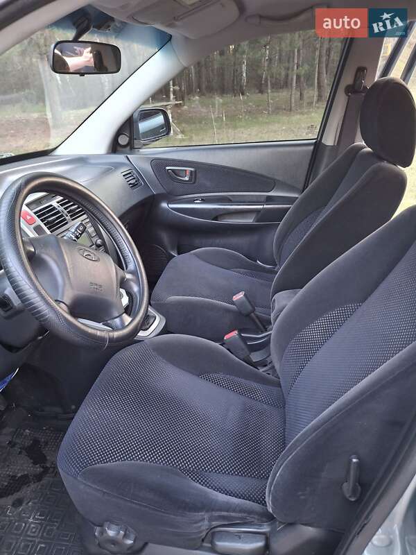 Позашляховик / Кросовер Hyundai Tucson 2008 в Городні фото 12 Позашляховик / Кросовер Hyundai Tucson 2008 в Городні