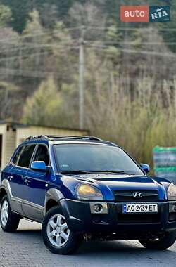 Внедорожник / Кроссовер Hyundai Tucson 2005 в 