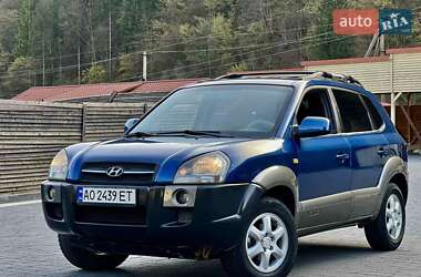 Внедорожник / Кроссовер Hyundai Tucson 2005 в 