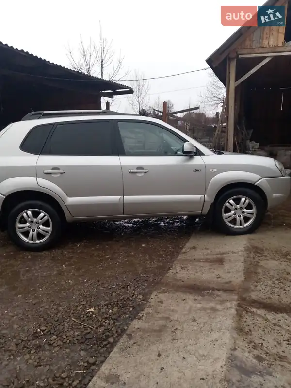 Hyundai Tucson