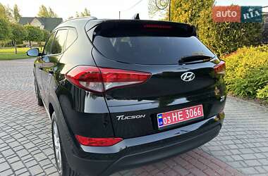 Позашляховик / Кросовер Hyundai Tucson 2016 в 