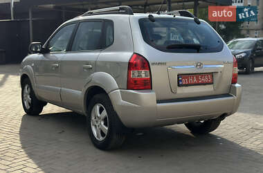 Внедорожник / Кроссовер Hyundai Tucson 2007 в 