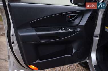 Внедорожник / Кроссовер Hyundai Tucson 2009 в 