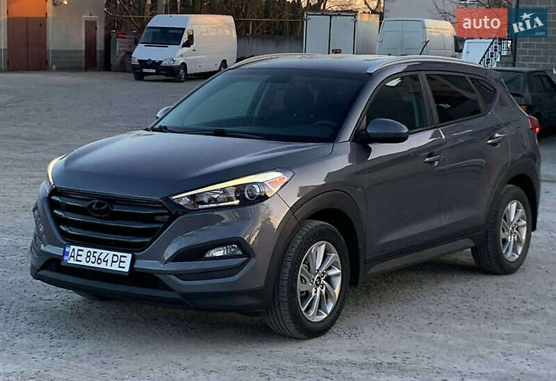 Позашляховик / Кросовер Hyundai Tucson 2016 в Дніпрі