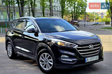 Внедорожник / Кроссовер Hyundai Tucson 2016 в Киеве