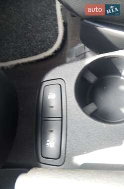 Позашляховик / Кросовер Hyundai Tucson 2006 в 