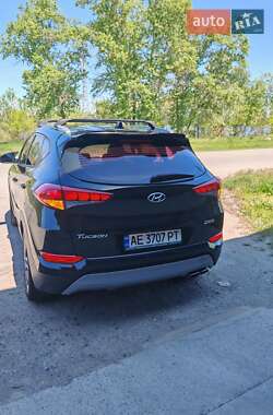 Внедорожник / Кроссовер Hyundai Tucson 2017 в 