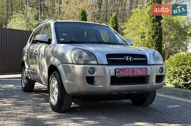 Позашляховик / Кросовер Hyundai Tucson 2006 в Косові
