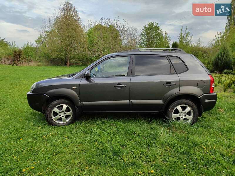 Внедорожник / Кроссовер Hyundai Tucson 2007 в Дубно