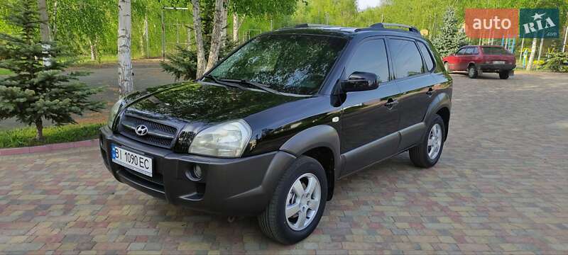 Внедорожник / Кроссовер Hyundai Tucson 2005 в 
