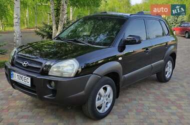 Внедорожник / Кроссовер Hyundai Tucson 2005 в 