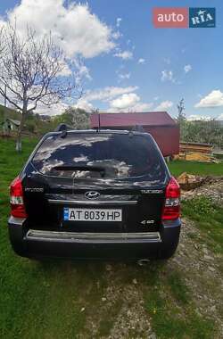Внедорожник / Кроссовер Hyundai Tucson 2009 в 