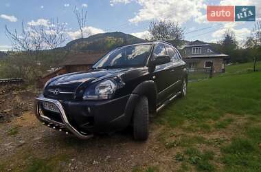 Внедорожник / Кроссовер Hyundai Tucson 2009 в 