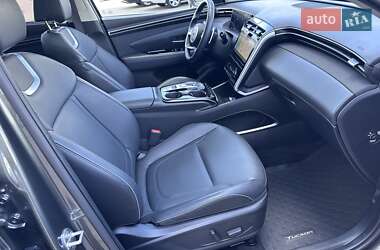 Внедорожник / Кроссовер Hyundai Tucson 2021 в 