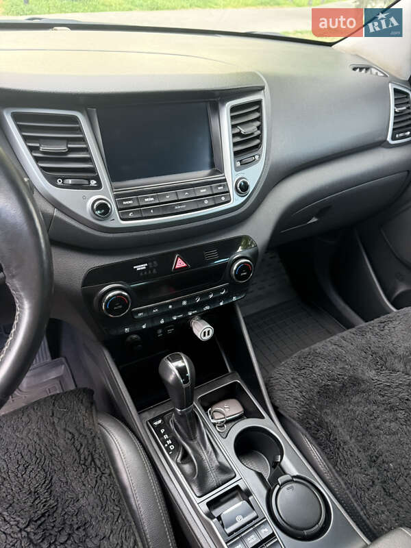 Позашляховик / Кросовер Hyundai Tucson 2017 в Ізмаїлі