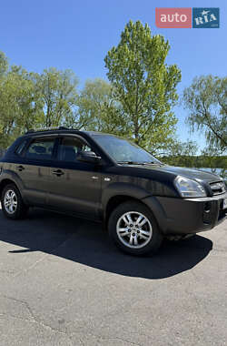 Внедорожник / Кроссовер Hyundai Tucson 2007 в 