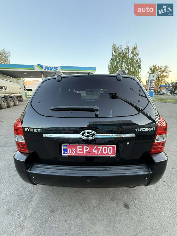 Позашляховик / Кросовер Hyundai Tucson 2006 в Лубнах