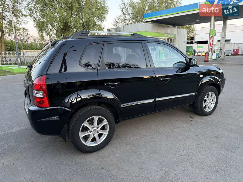 Позашляховик / Кросовер Hyundai Tucson 2006 в Лубнах