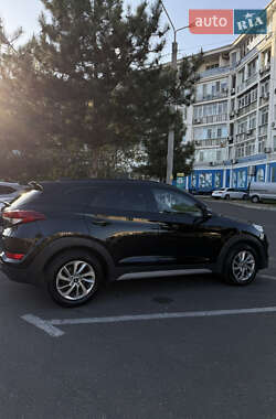 Внедорожник / Кроссовер Hyundai Tucson 2018 в 