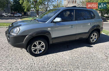 Внедорожник / Кроссовер Hyundai Tucson 2008 в 