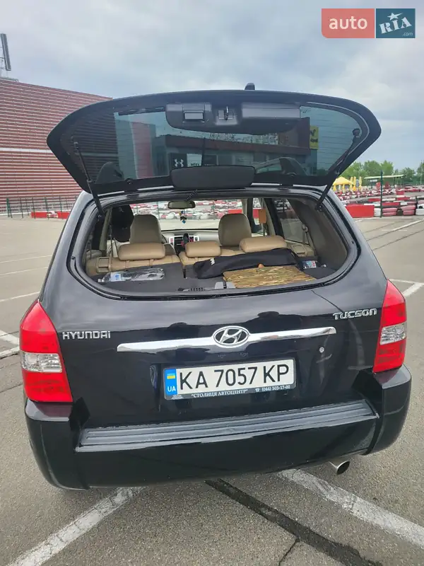 Hyundai Tucson 2008 VIN KMHJN81BP8U921572 фото оголошення 5 з 46