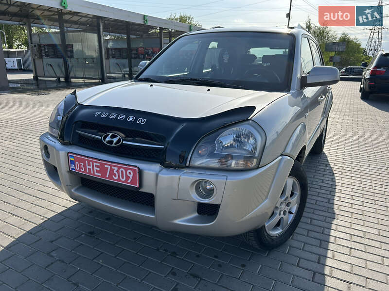 Позашляховик / Кросовер Hyundai Tucson 2007 в 