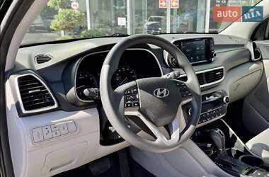 Позашляховик / Кросовер Hyundai Tucson 2021 в 
