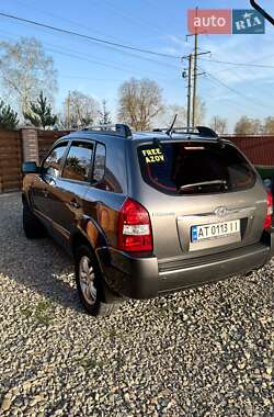 Позашляховик / Кросовер Hyundai Tucson 2008 в 