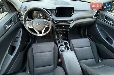 Внедорожник / Кроссовер Hyundai Tucson 2019 в 