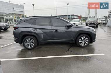 Внедорожник / Кроссовер Hyundai Tucson 2021 в 