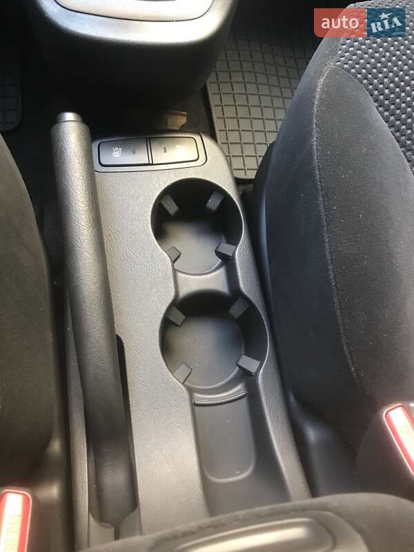 Позашляховик / Кросовер Hyundai Tucson 2008 в Хмельницькому