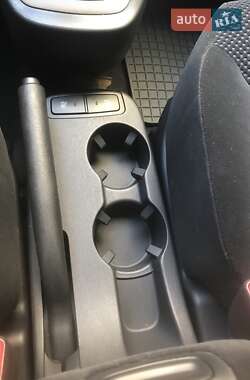 Внедорожник / Кроссовер Hyundai Tucson 2008 в 