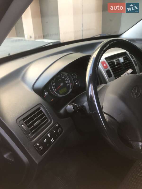 Позашляховик / Кросовер Hyundai Tucson 2008 в Хмельницькому
