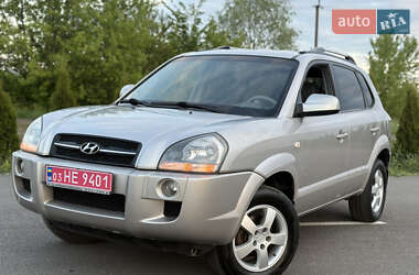 Внедорожник / Кроссовер Hyundai Tucson 2006 в 