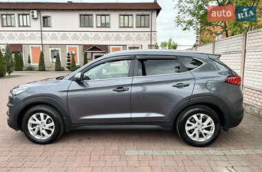 Внедорожник / Кроссовер Hyundai Tucson 2019 в 