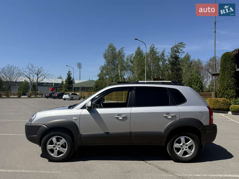 Позашляховик / Кросовер Hyundai Tucson 2005 в Олександрії