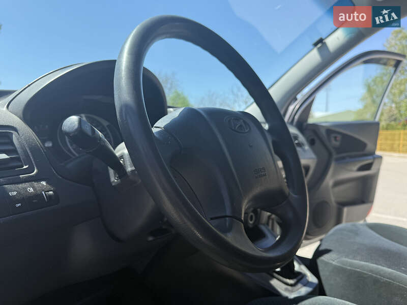 Позашляховик / Кросовер Hyundai Tucson 2005 в Олександрії
