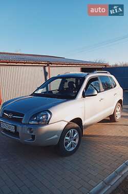 Внедорожник / Кроссовер Hyundai Tucson 2008 в 