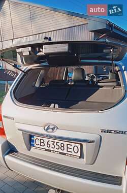 Внедорожник / Кроссовер Hyundai Tucson 2008 в 