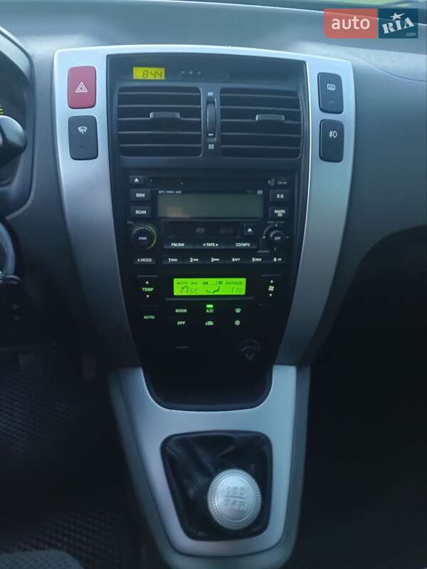 Позашляховик / Кросовер Hyundai Tucson 2006 в Києві