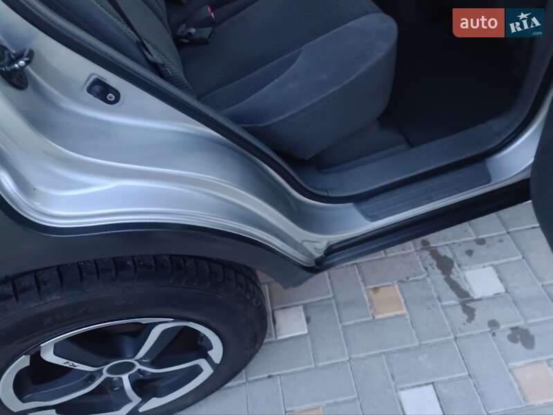 Позашляховик / Кросовер Hyundai Tucson 2006 в Києві