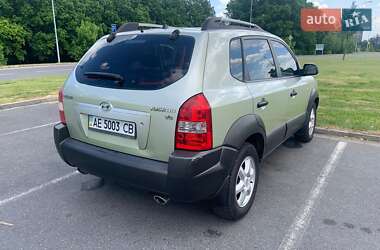 Позашляховик / Кросовер Hyundai Tucson 2005 в 