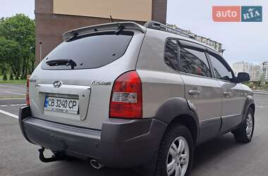 Позашляховик / Кросовер Hyundai Tucson 2008 в 