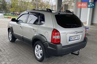Позашляховик / Кросовер Hyundai Tucson 2007 в 