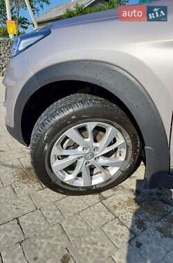 Позашляховик / Кросовер Hyundai Tucson 2019 в 