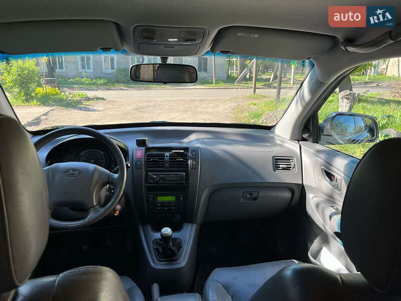 Позашляховик / Кросовер Hyundai Tucson 2005 в Харкові